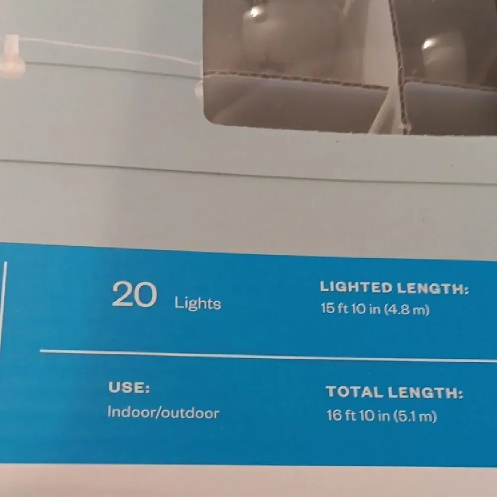 In & Out Plug In Warm Lights New In Box‎